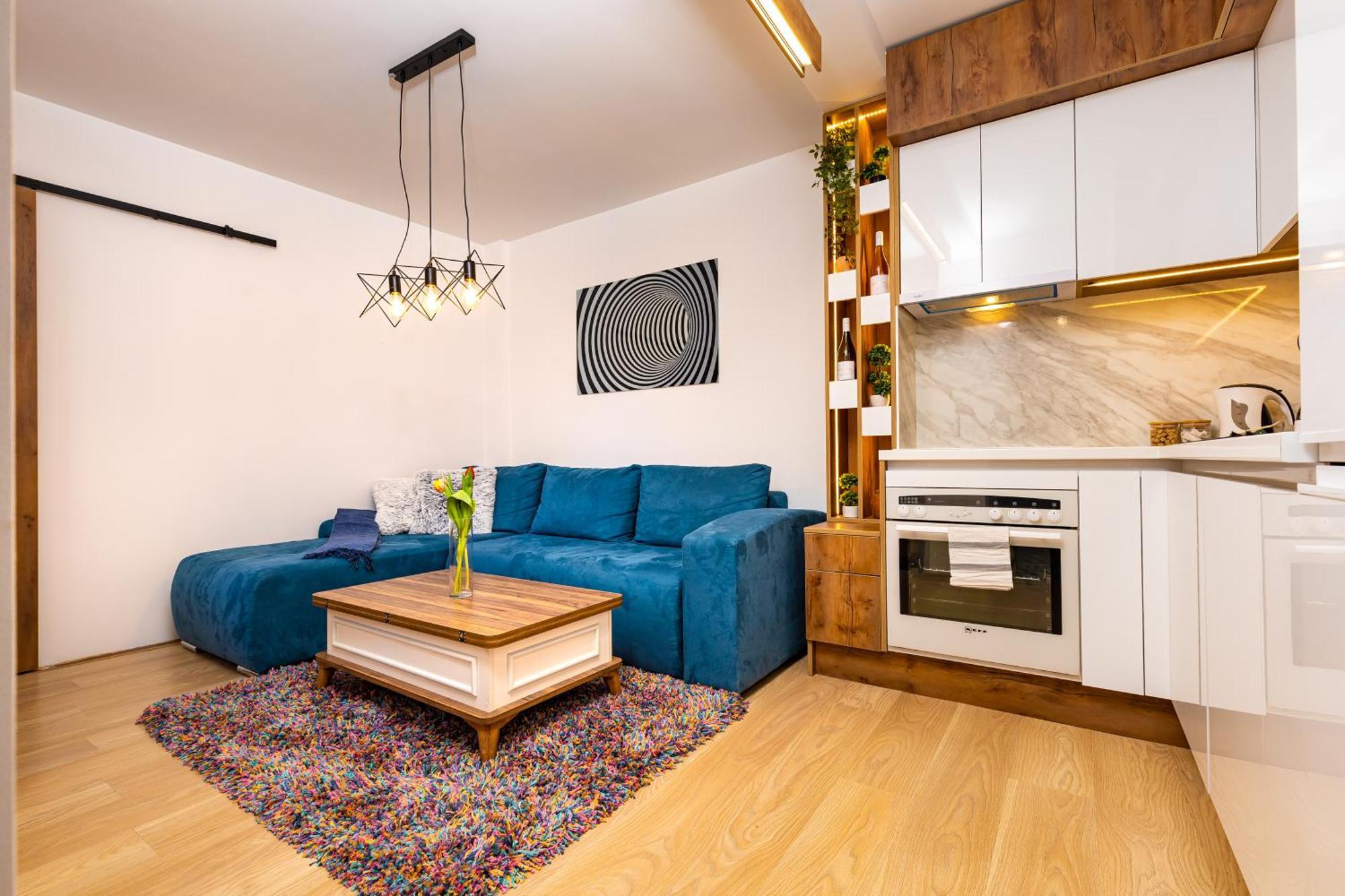'little Little' House In The Town Center & Parking Apartment
